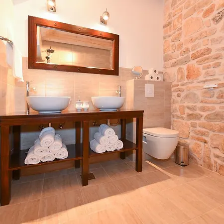 Rural House Kod Slapa Bogatić