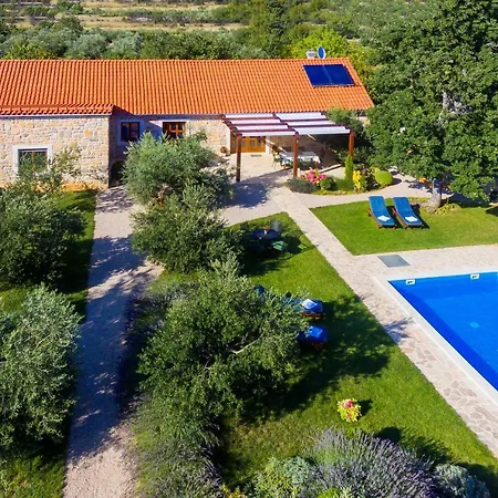 Rural House Kod Slapa * Bogatic