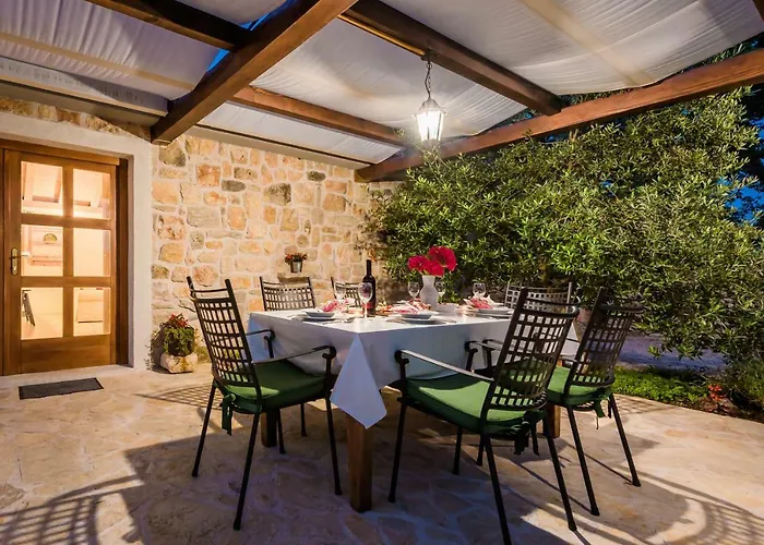 Rural House Kod Slapa Bogatić